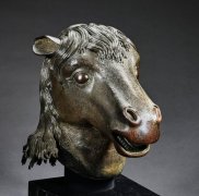 澳门美高梅网站何鸿燊正式将马首铜像捐赠给国家文物局